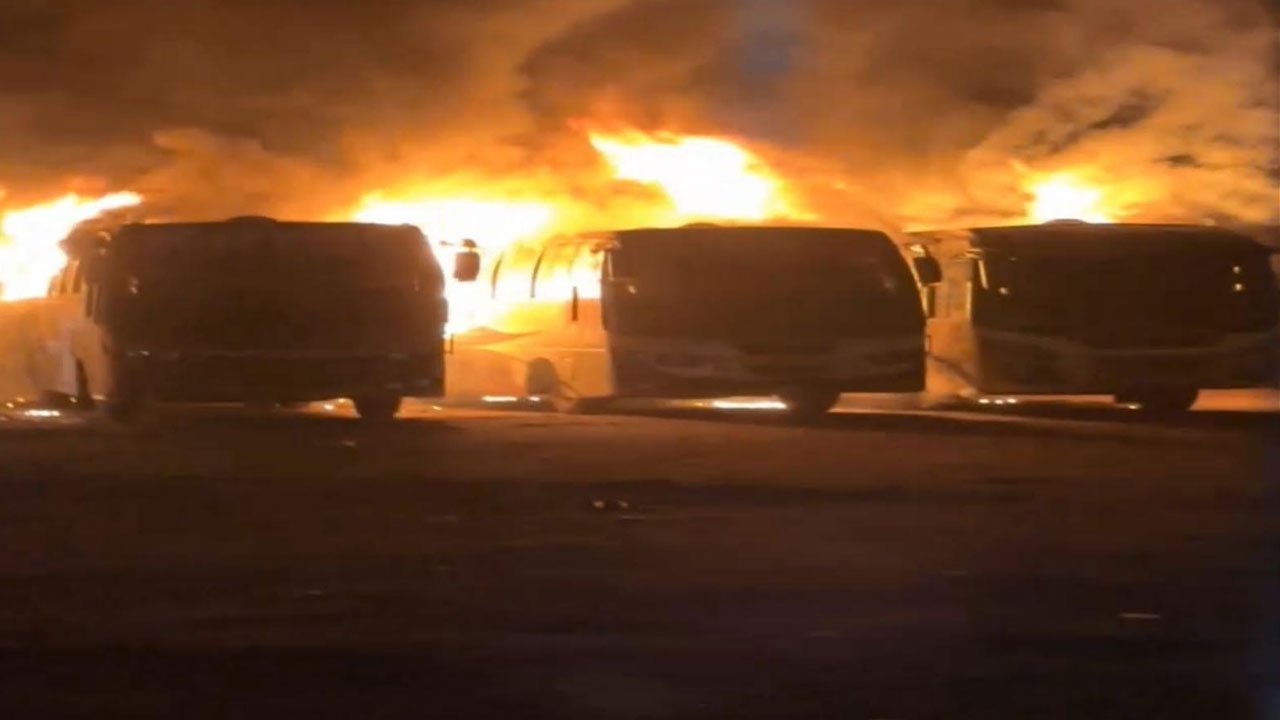 ঝিনাইদহে যুবক নিহতের ঘটনায় ৩ বাসে আগুন, তেল পাম্পে ভাঙচুর